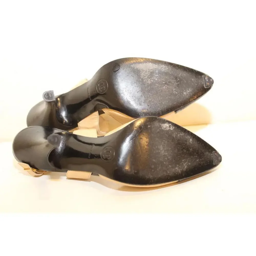 CHANEL Beige Calf Leather Black Patent Heels Ankle Wrap Strap sz. 37 - Picture 8 of 11